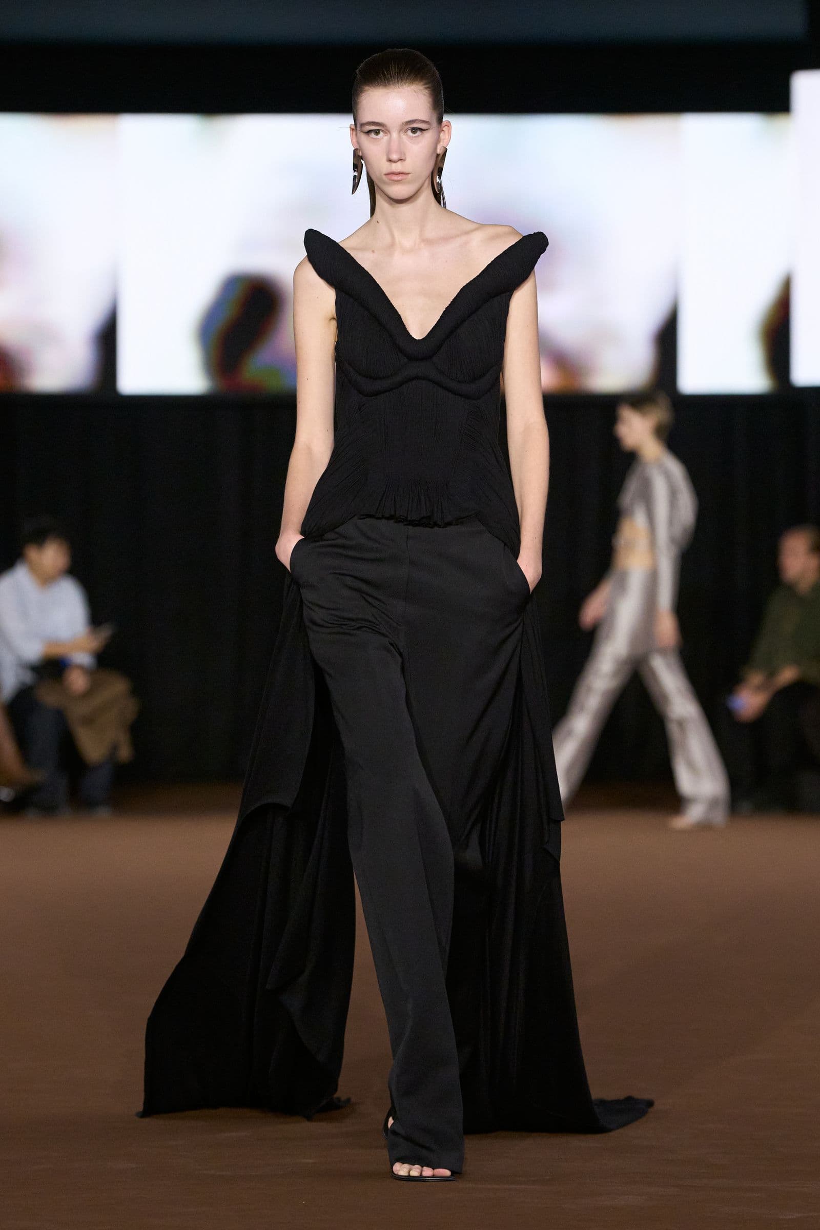 Look 6: black sculpted neckline, trousers and trailing panels